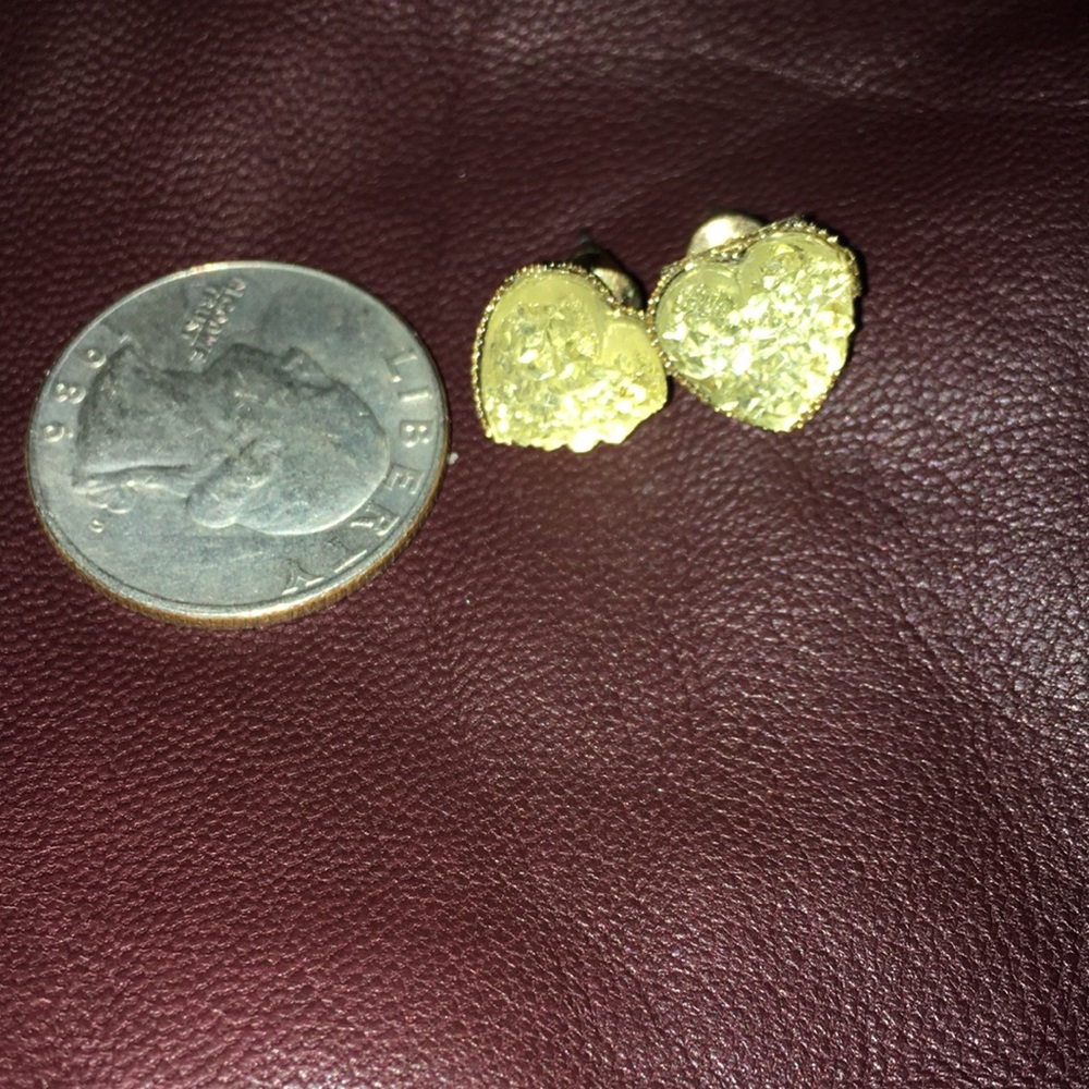 Heart Shaped Earrings 💛💛